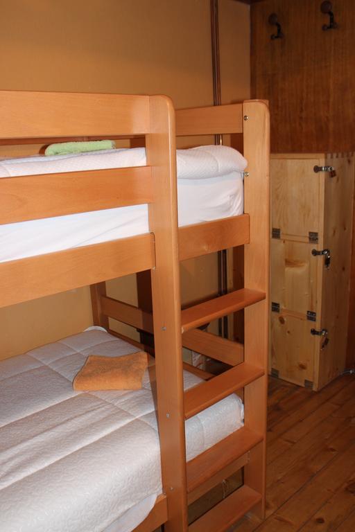 جابلياك Hostel Hikers Den الغرفة الصورة